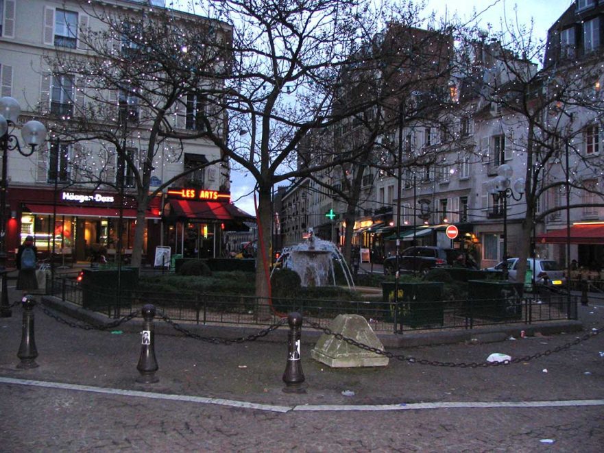 Place de la Contrescarpe Paris