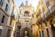 Visitors Guide to The City of Bordeaux lefrancophile Bordeaux clock