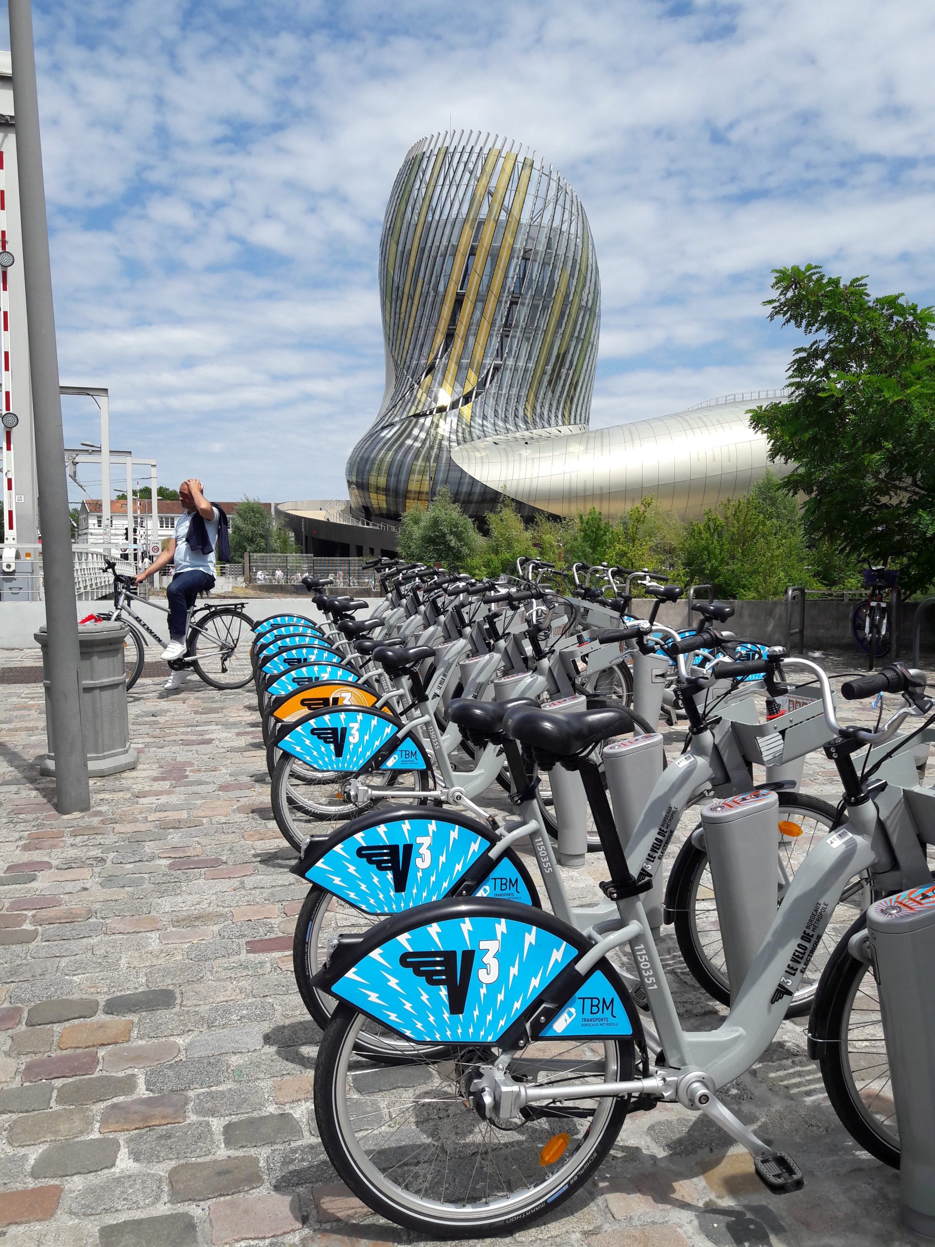 Velo electrique bordeaux online metropole