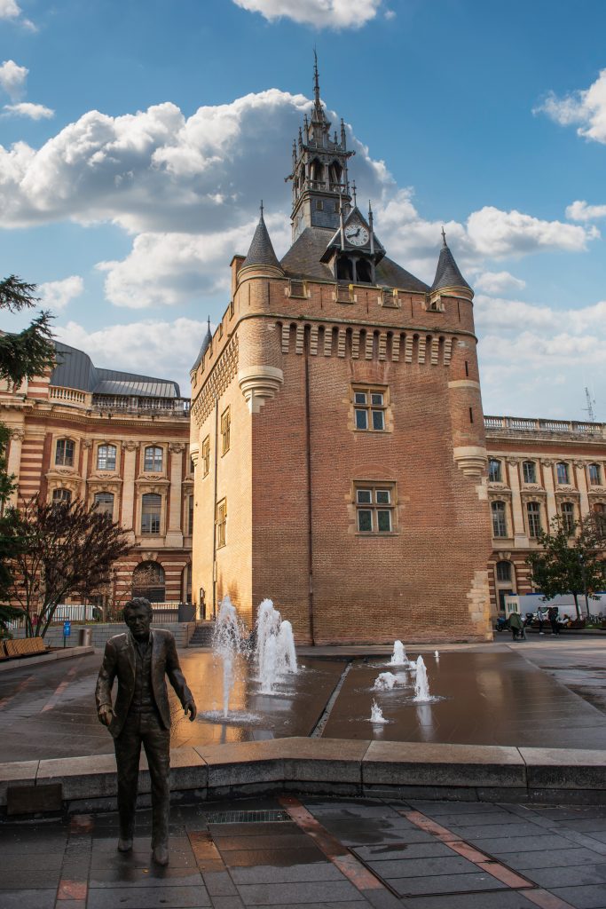 Toulouse Donjon Statue of Claude Nougaro