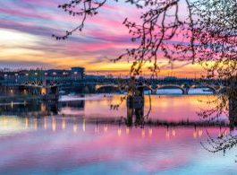Guide touristique de Toulouse Saint Pierre Sunset over the Garonne