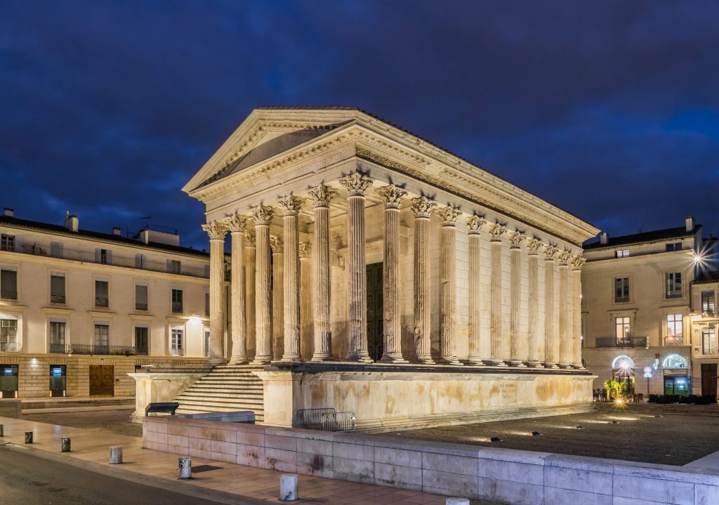 Nîmes-Roman temple dedicated to Augustus at Night